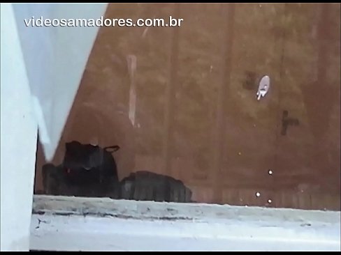 ❤️ Mwanaume mwenye hasira akimtazama mpenzi wake akiwa na mvulana mwingine, wakirekodi video ya kutombana bila kuwasumbua wanandoa hao Video ya mkundu ❌❤