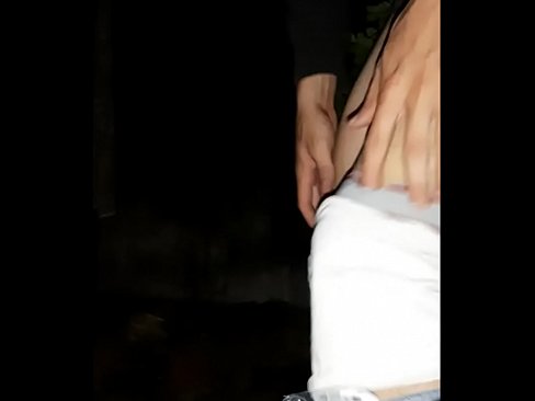 ❤️ Jirani yangu aliruka kwenye ukuta wangu wa karantini Video ya mkundu ❌❤